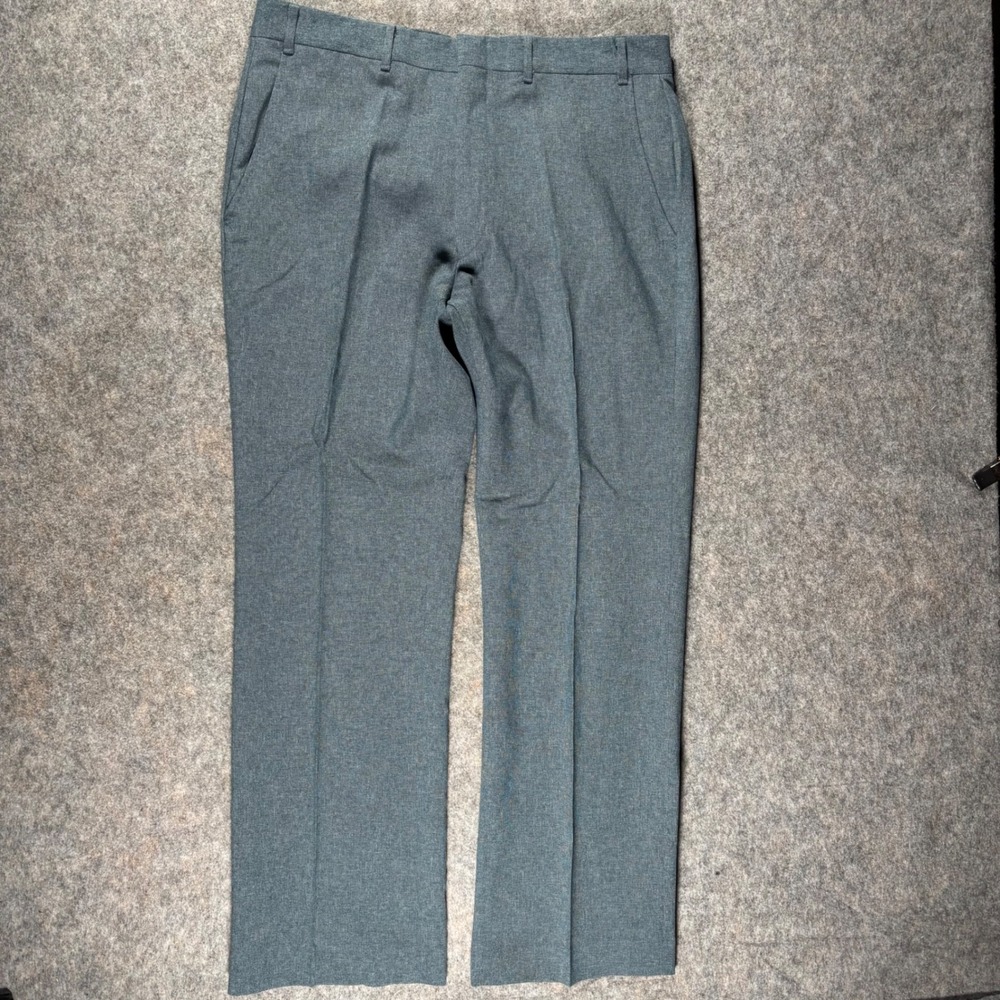 VTG Wrangler Slacks Mens 36x31 Gray Blue Flat Front Polyester Blend Dress Pants